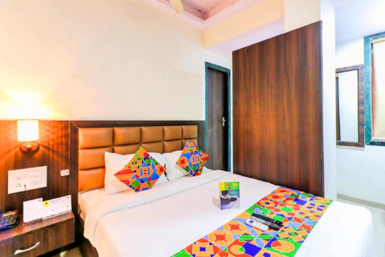 Fabhotel Galaxy Suite Mumbai Exterior photo