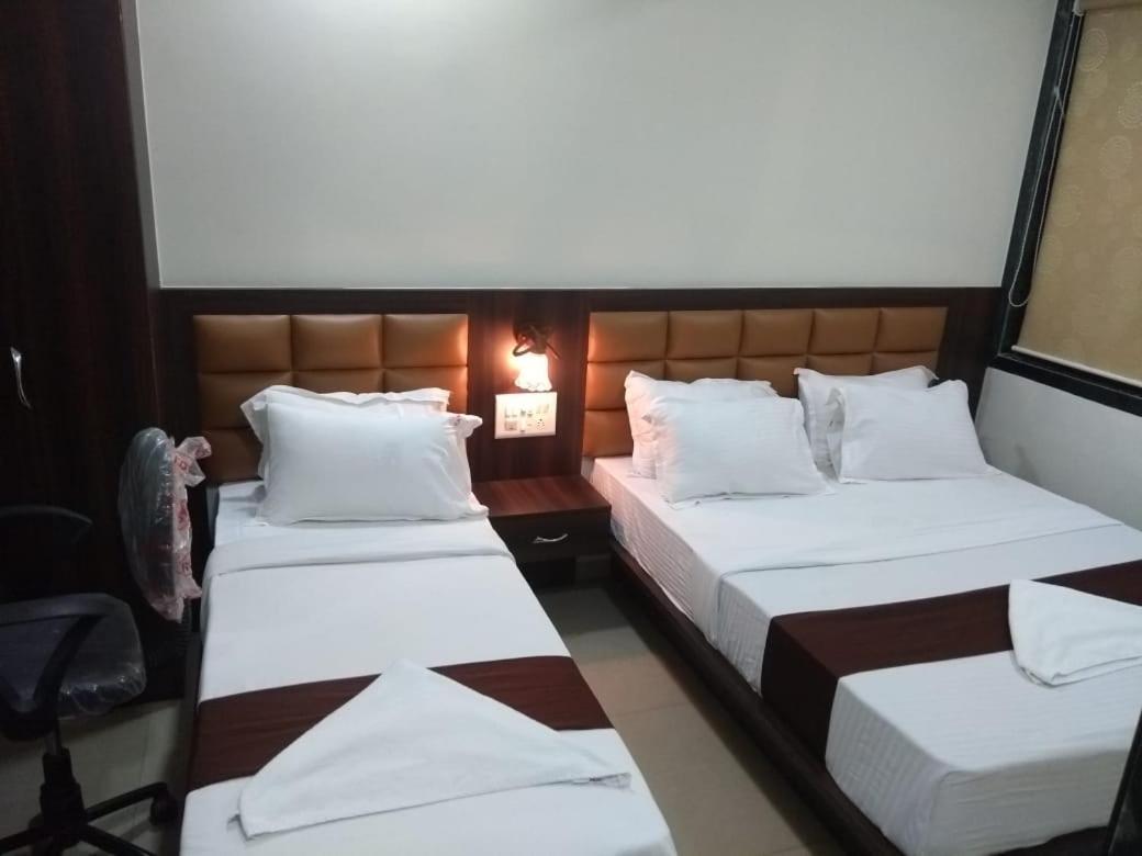 Fabhotel Galaxy Suite Mumbai Exterior photo