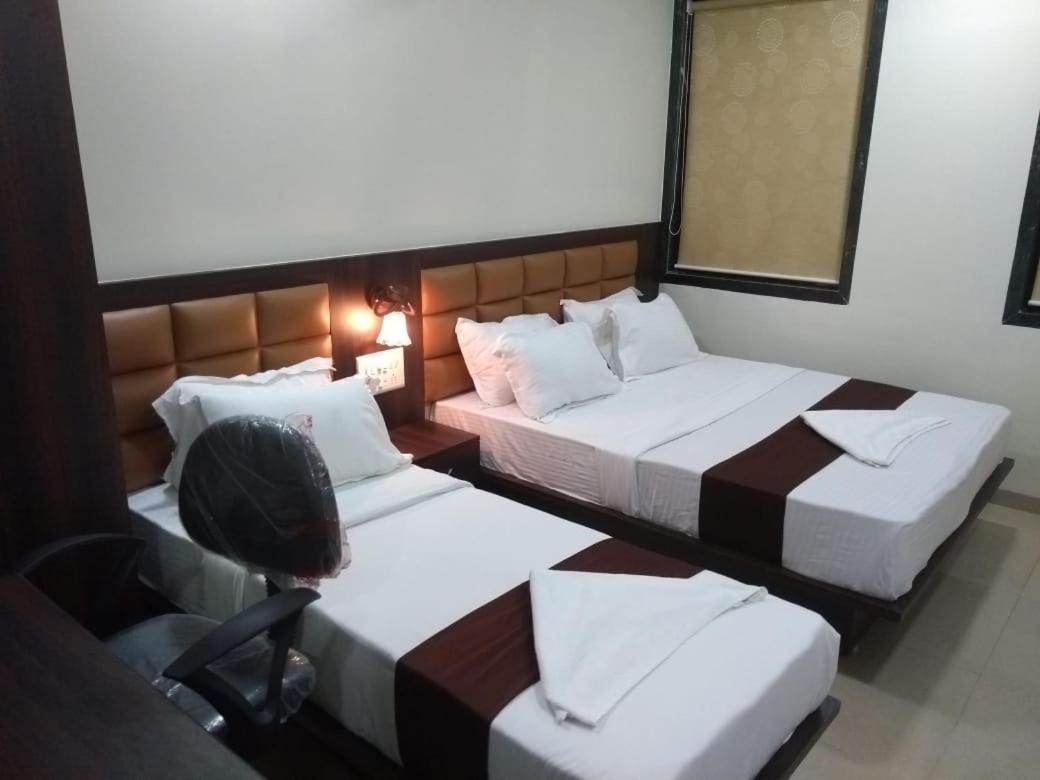 Fabhotel Galaxy Suite Mumbai Exterior photo